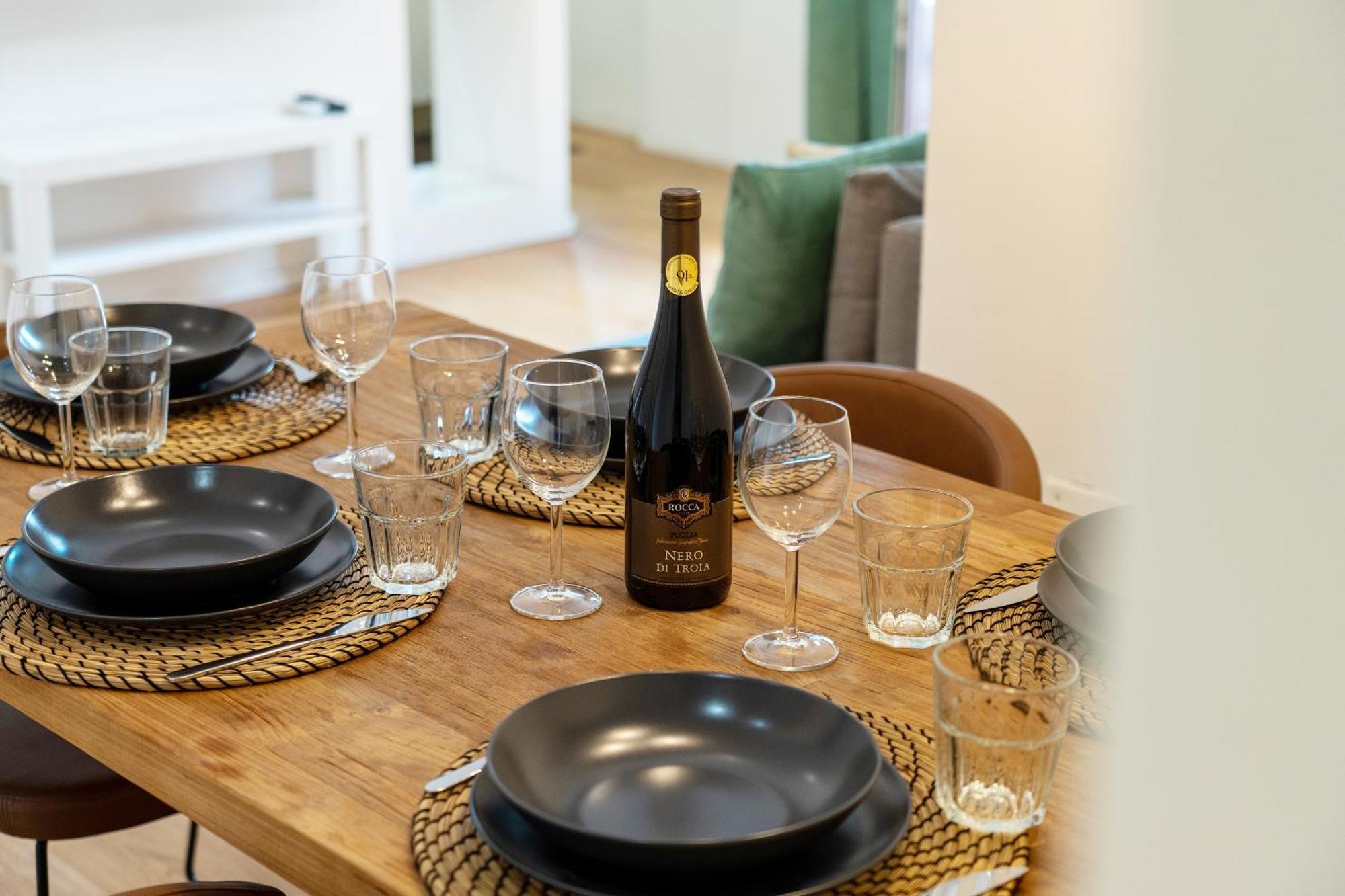 Appartement Tortona-Navigli Luxury Desing District Wifi E Neflix à Milan Extérieur photo